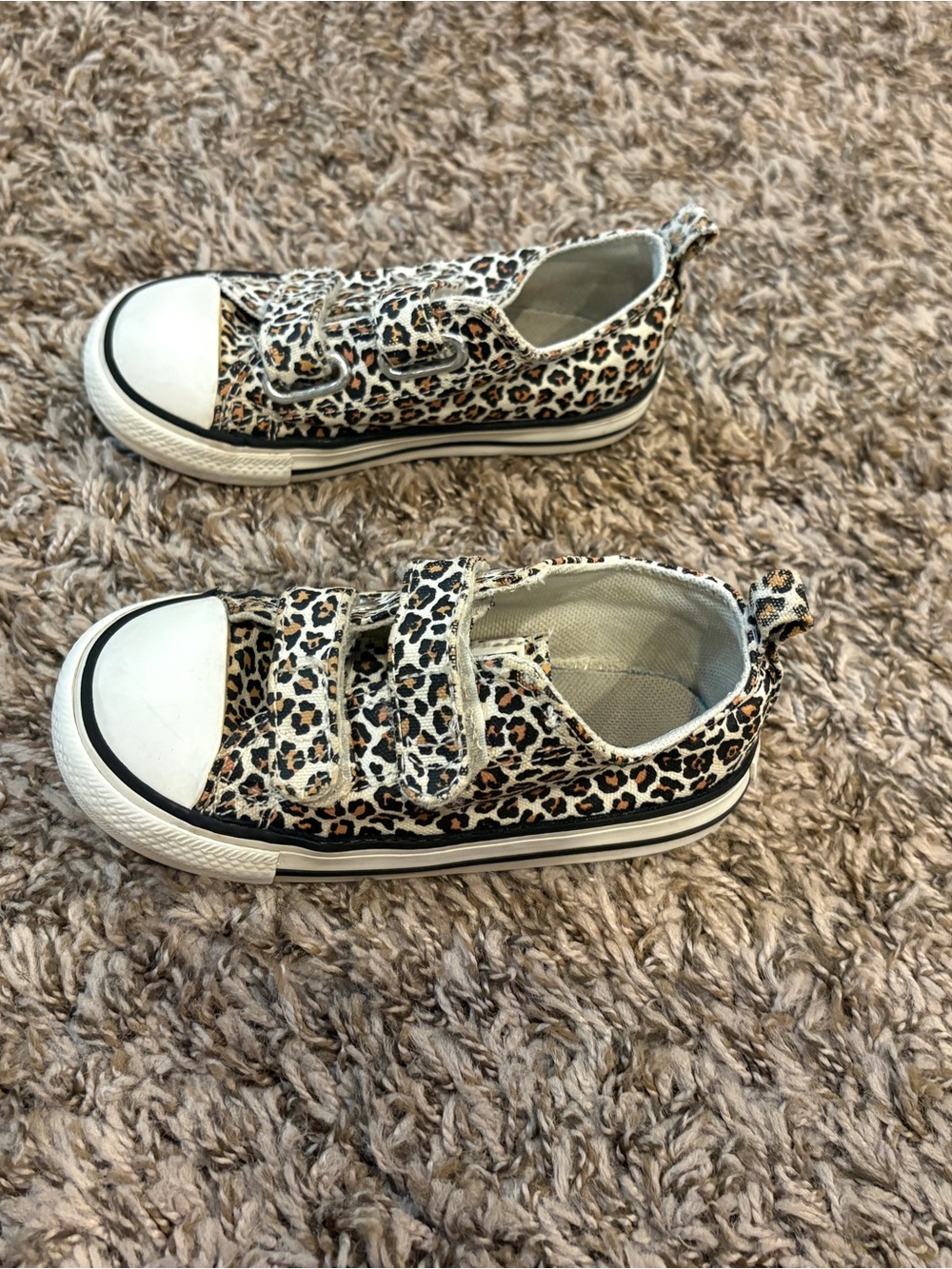 Converse Chuck Taylor All Star Leopard Print Toddler Girls Size 9 Velcro